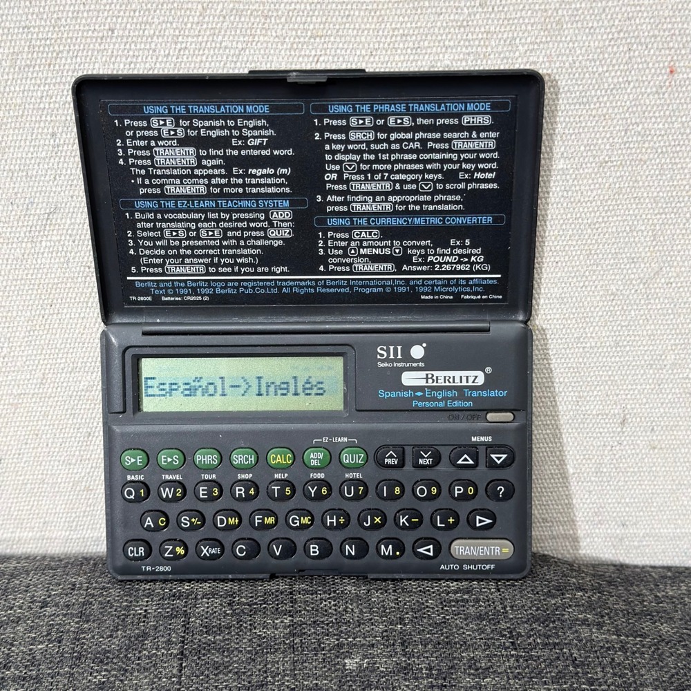 Seiko SII Berlitz Spanish English Translator TR-2800 Gray Handheld Travel Device - Picture 4 of 8